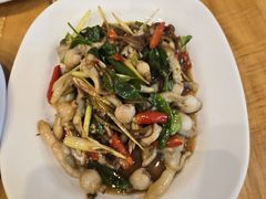 -拉威海鲜市场