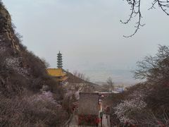 -鸡鸣山旅游风景区
