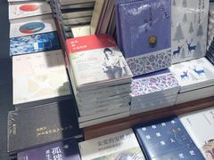 -西西弗书店&矢量咖啡(凯德晶萃广场店)