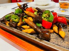 岩烧黑鸡枞菌-若蘭慈·无国界素食料理(欢乐海岸店)