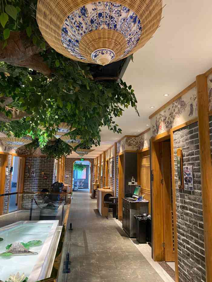 水云轩(知味餐饮旗下品牌店)-"开放堂食以后去的第一家餐厅,服务还是