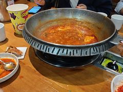 -喇喇排骨火锅·传统韩式脊骨汤(望京西园总店)