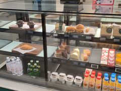 -星巴克臻选(上海淮海百盛购物中心店)