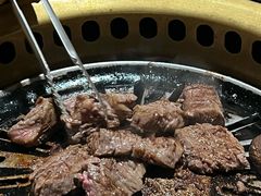 -炼火烤肉店