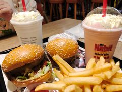 -The Habit Burger Grill 哈比特汉堡(复兴soho店)