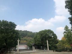 -灵岩山风景区