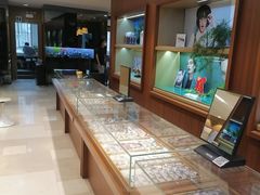 -茂昌眼镜(南京东路店)