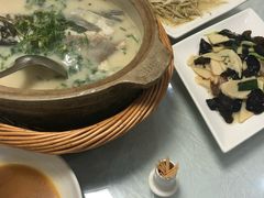-天目湖刘老四农庄