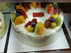 巨蛋-85度C(苏州石路店)