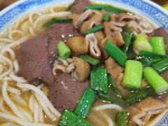 -锦泓老字号猪脏粉(东联大厦店)