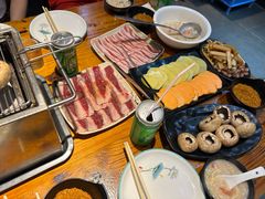 -丹东特色烤肉(学府路一部店)