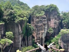 -广州莲花山旅游区