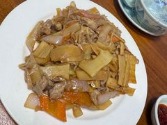 -老街坊餐吧