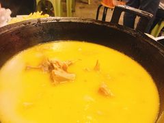 -鲜入围煮花胶鸡海鲜火锅