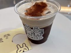 -HUGS coffee(东区店)