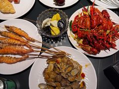 -涨巢·潮玩水疗局