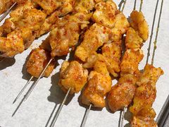 炭烤鸡腿肉串-嗨辣小聚·盘锦河蟹·海鲜烧烤龙虾(盘锦十年好店)