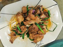 -正宗鸡饭粤香酒家(朱村店)