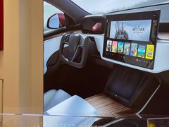 -TESLA 特斯拉(广州天环广场体验店)