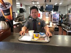 -麦当劳(台州路桥DT店)