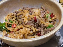 -许哥东北烧烤·铁丳烤串·宫后夹肉(繁花中心店)