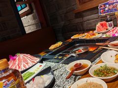 -老牌坊云南鱼豆花火锅(哈西万达店)