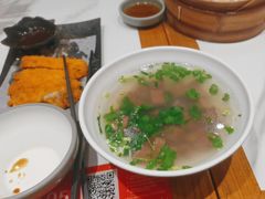 -馋三尺蟹粉小笼(人民广场店)