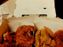 -BHC炸鸡(明洞总店)