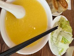 -清真吴记门钉肉饼·喜多利