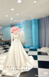 -茧曼婚纱礼服