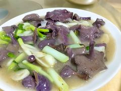 清炒牛肝菌-春涛餐馆(下坝店)