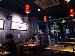 大堂-遵义虾子卢四羊肉粉(大沽路店)