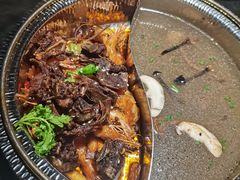 鸡架鸳鸯锅底-0048鲜活香辣虾·火锅(铜陵路店)
