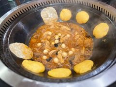 -三江鱼东北特色铁锅炖(骆驼店)