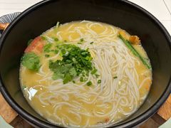 -勺子米线·云南传统小吃市集(四方街店)