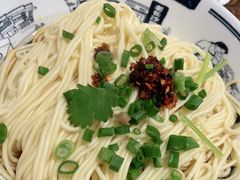 -黑白电视长沙小吃(悦汇城店)