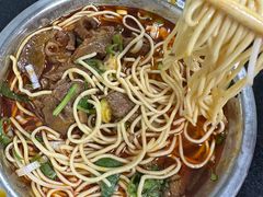 -薛记襄阳香辣牛肉面(平安路店)