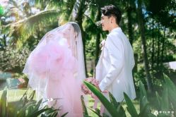 -蒙太奇婚纱摄影(万达店)