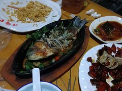 -鑫悦龙虾(前西街店)