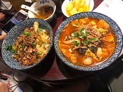 -粉家柳州螺蛳粉(杨宅路店)