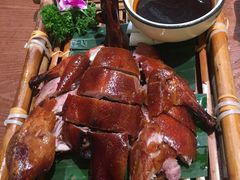 -老滇山寨•云南特色菜•地方菜•民族风情歌舞表演(金碧店)