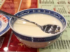 -赵记传承特色牛奶甜品(泉城广场店)