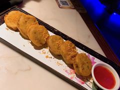 -韵秋荷(宝山龙湖天街店)