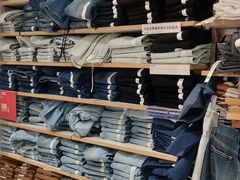 -优衣库(青岛伟东乐客城店)
