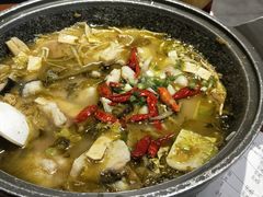 -渝是乎川渝小炒(新世界百货望京店)