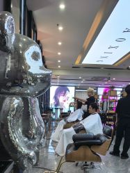 -藤野造型烫染·漂发