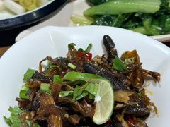 -隔壁老王·家常云南菜(花巷店)