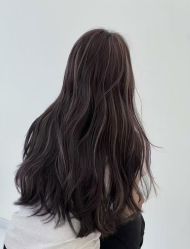 -虫二·专注健康烫染沙龙