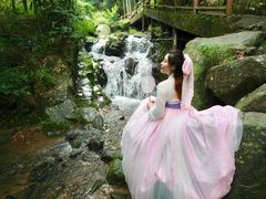 -藏龙百瀑风景区