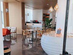 -J cafe 朝夕餐厅